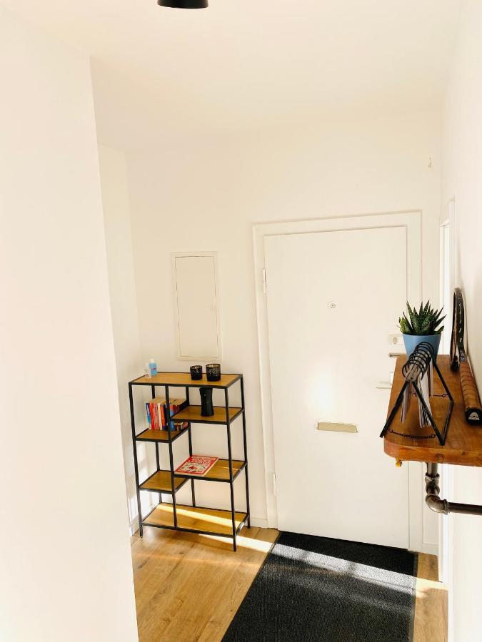 Zentral Gelegene 2 Zi. Wohnung Naehe Innenstadt/Hbf Wolfsburg Exteriér fotografie