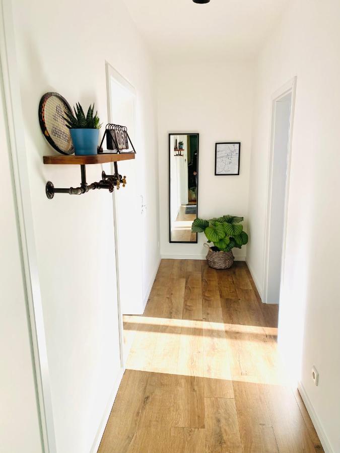 Zentral Gelegene 2 Zi. Wohnung Naehe Innenstadt/Hbf Wolfsburg Exteriér fotografie